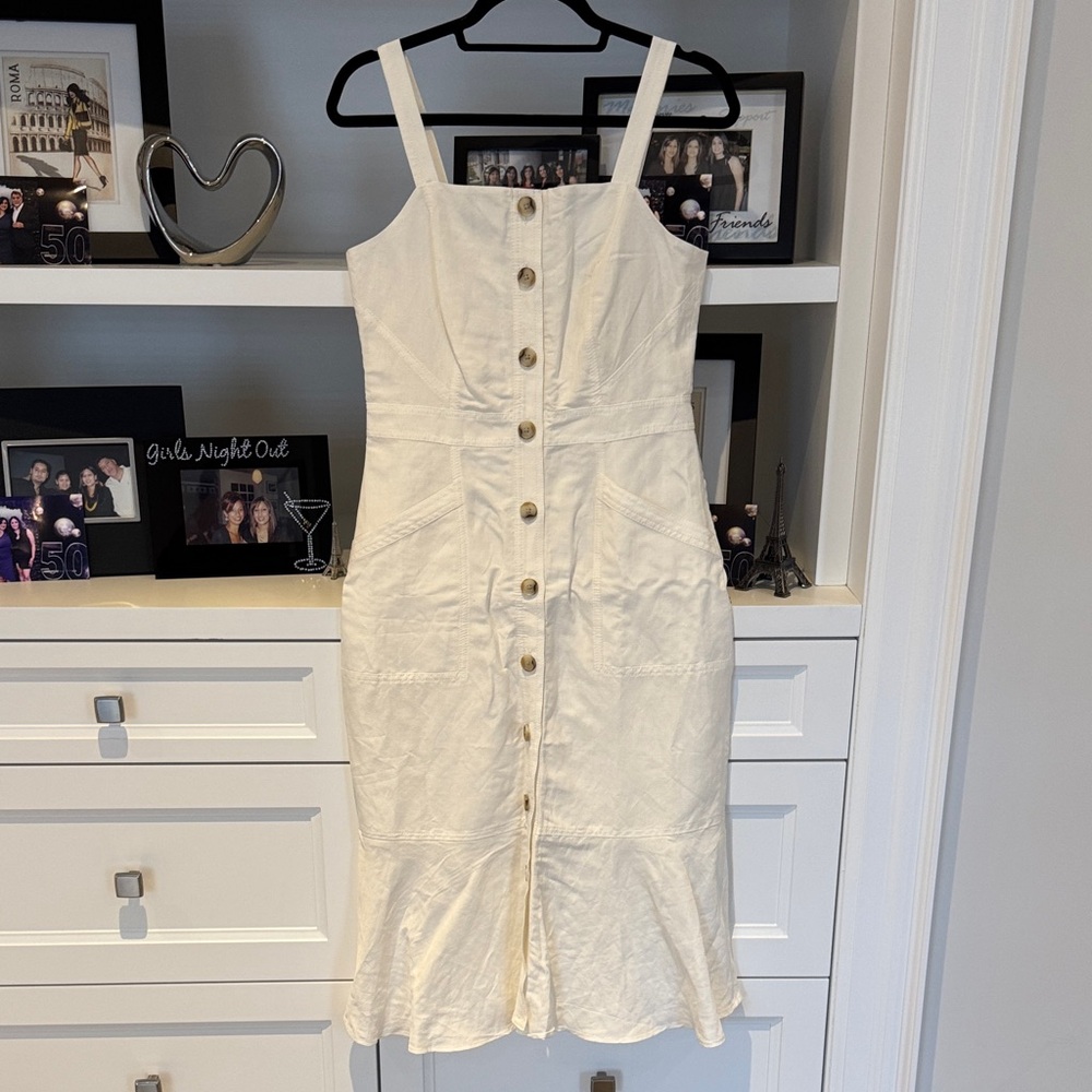 BR Linen Dress - Picture 1 of 2
